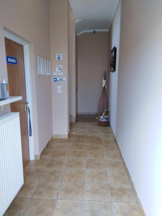 Krzyzanowice Pod Kogucikiemアパートホテル エクステリア 写真