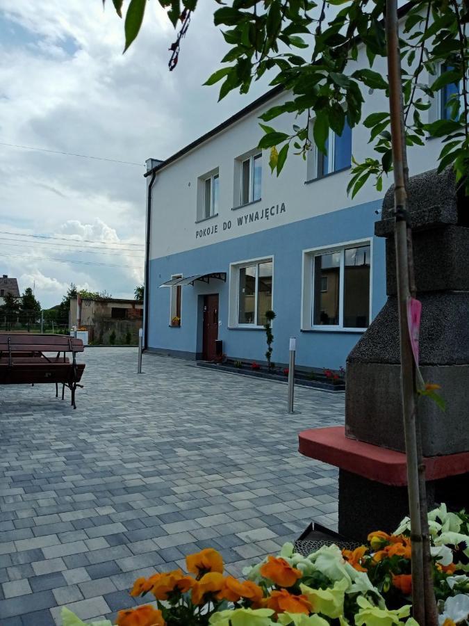Krzyzanowice Pod Kogucikiemアパートホテル エクステリア 写真